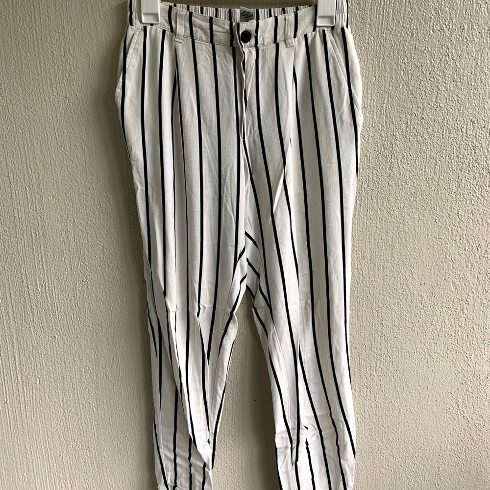 Black and white striped, size small, Forever 21